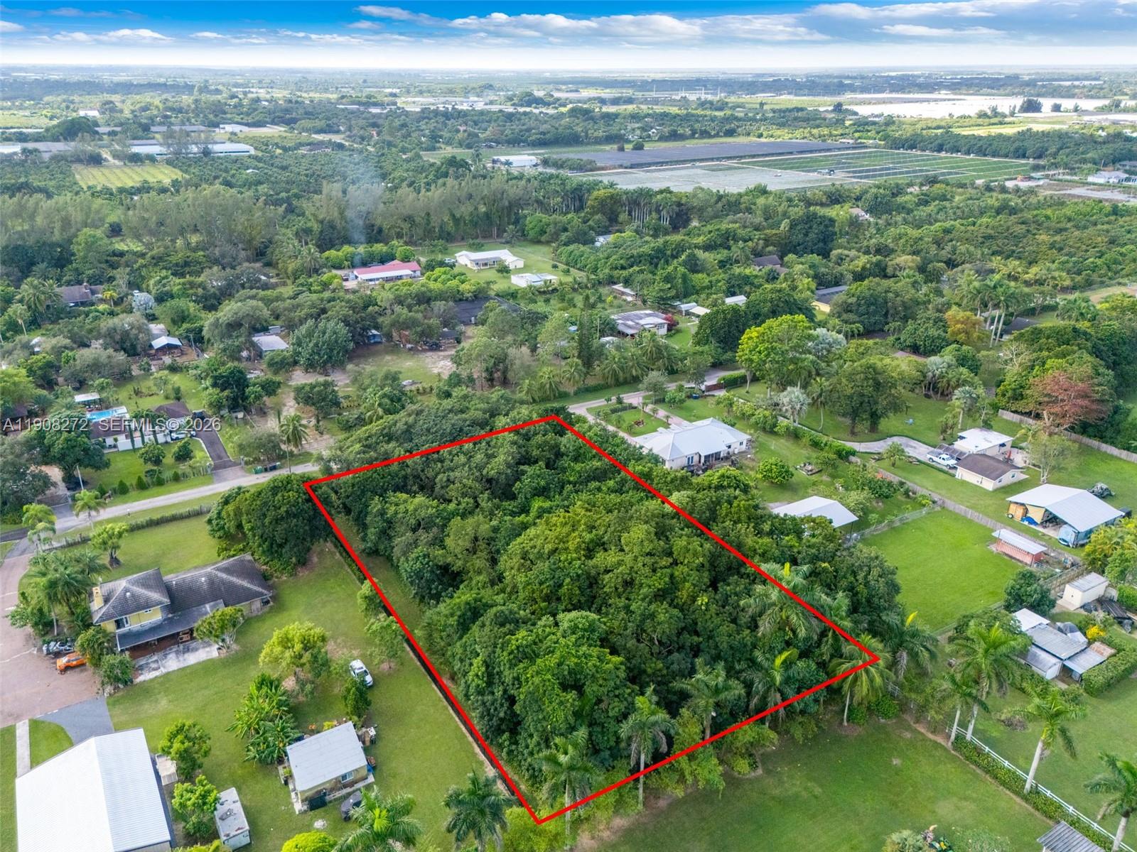 SILVER PALM ACRES - Land