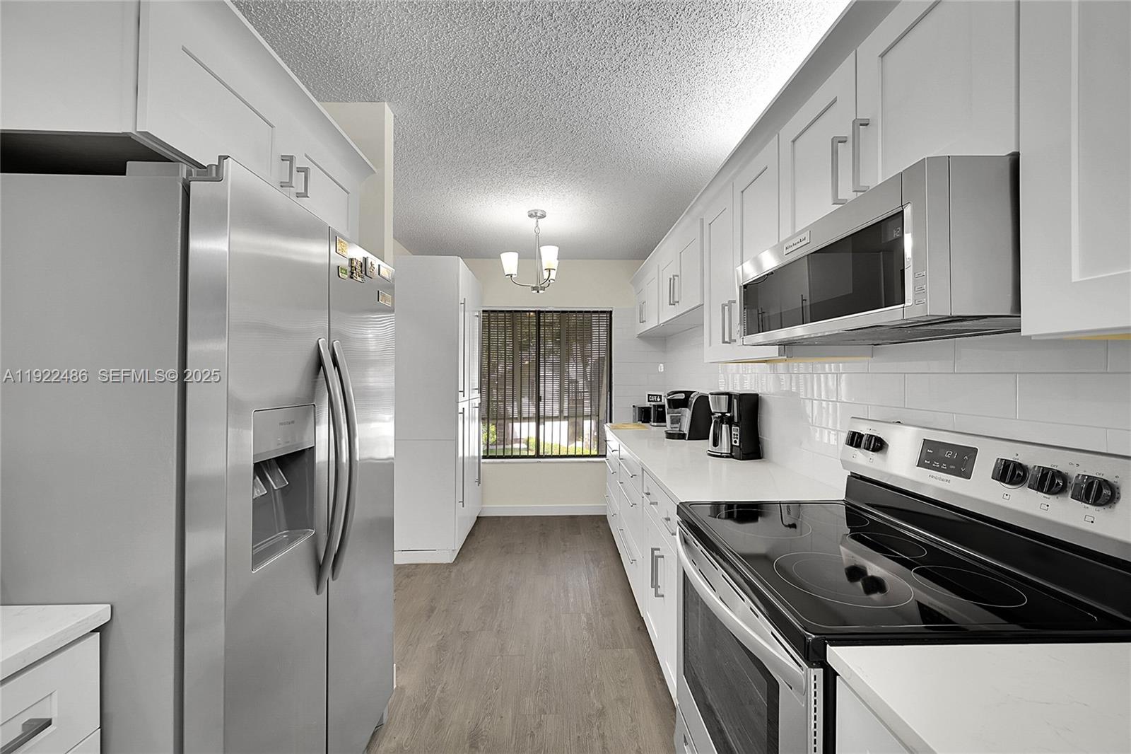 LAKESIDE CONDO 2 OF BANYA - Residential