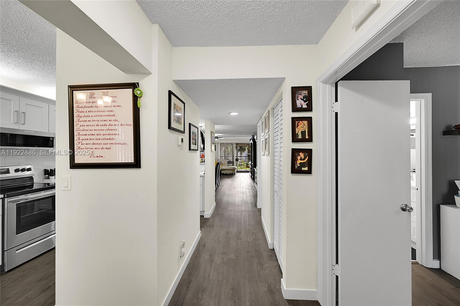 LAKESIDE CONDO 2 OF BANYA - Residential