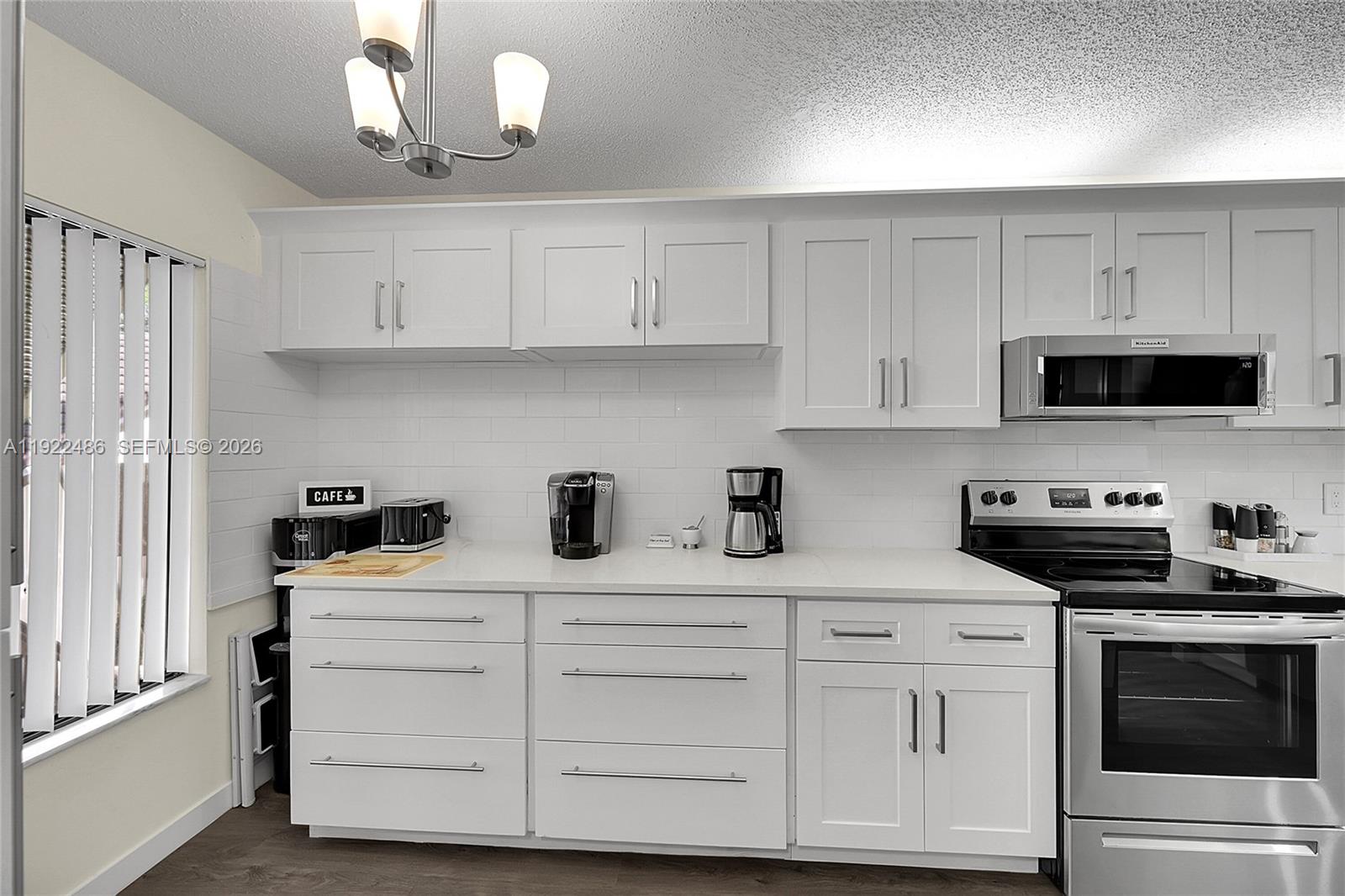 LAKESIDE CONDO 2 OF BANYA - Residential