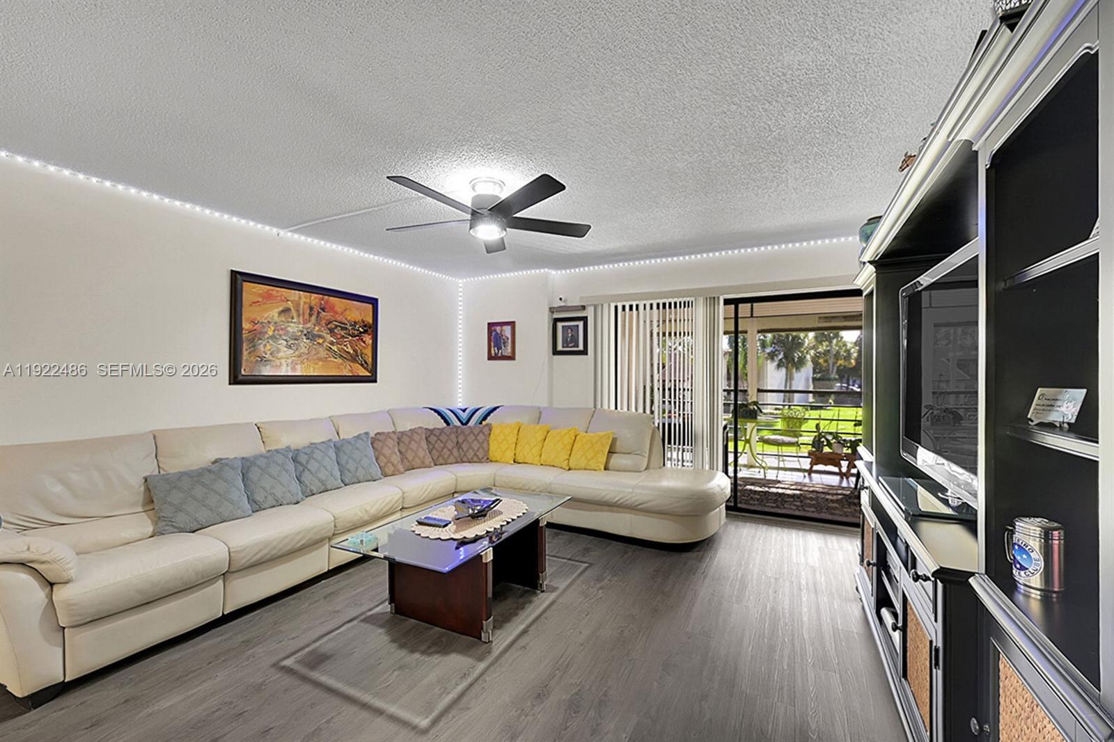 LAKESIDE CONDO 2 OF BANYA - Residential