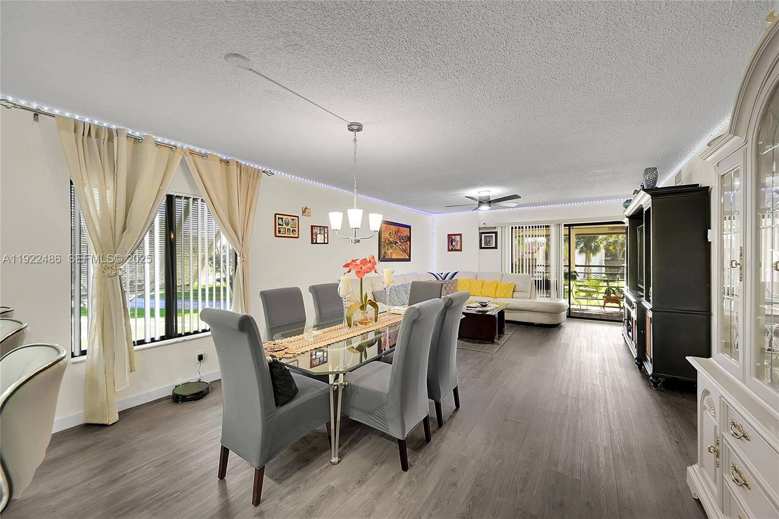 LAKESIDE CONDO 2 OF BANYA - Residential