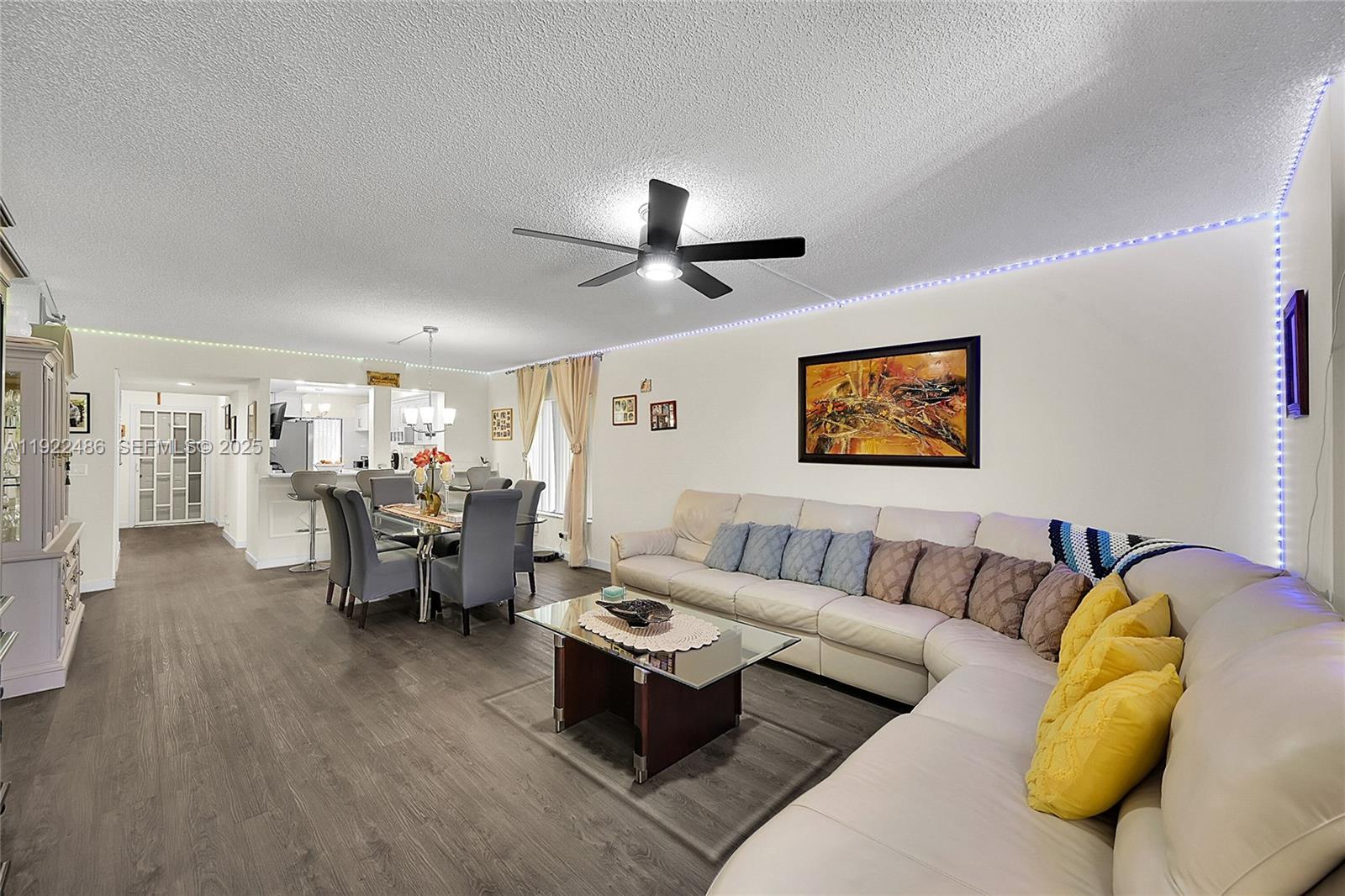 LAKESIDE CONDO 2 OF BANYA - Residential