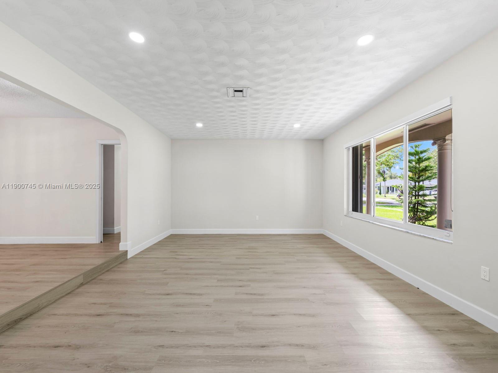 MARAL ESTATES SEC 3 - Residential Lease