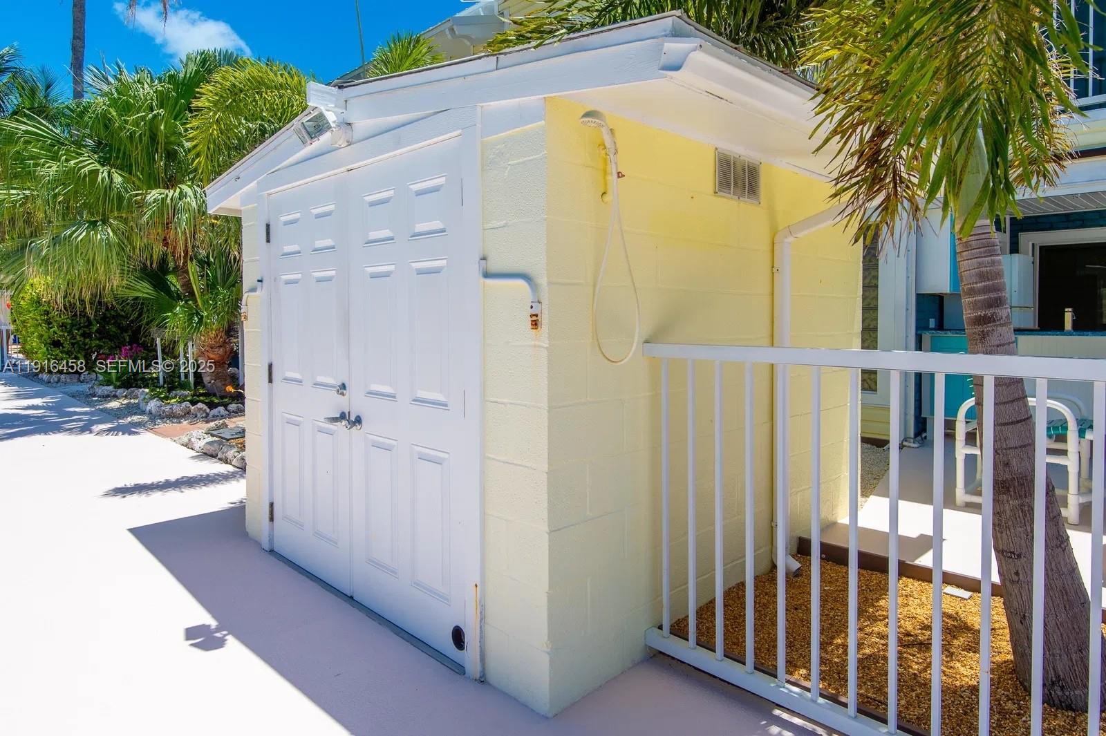 LITTLE VENICE NO2 - Residential