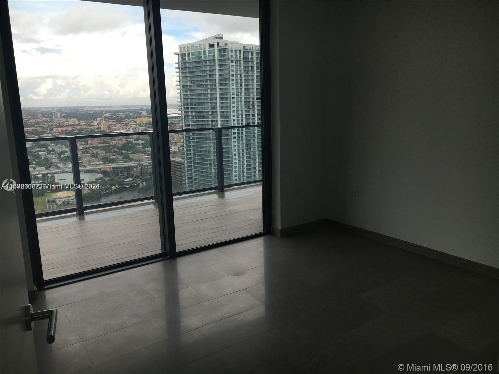 68 SE 6th St 3510