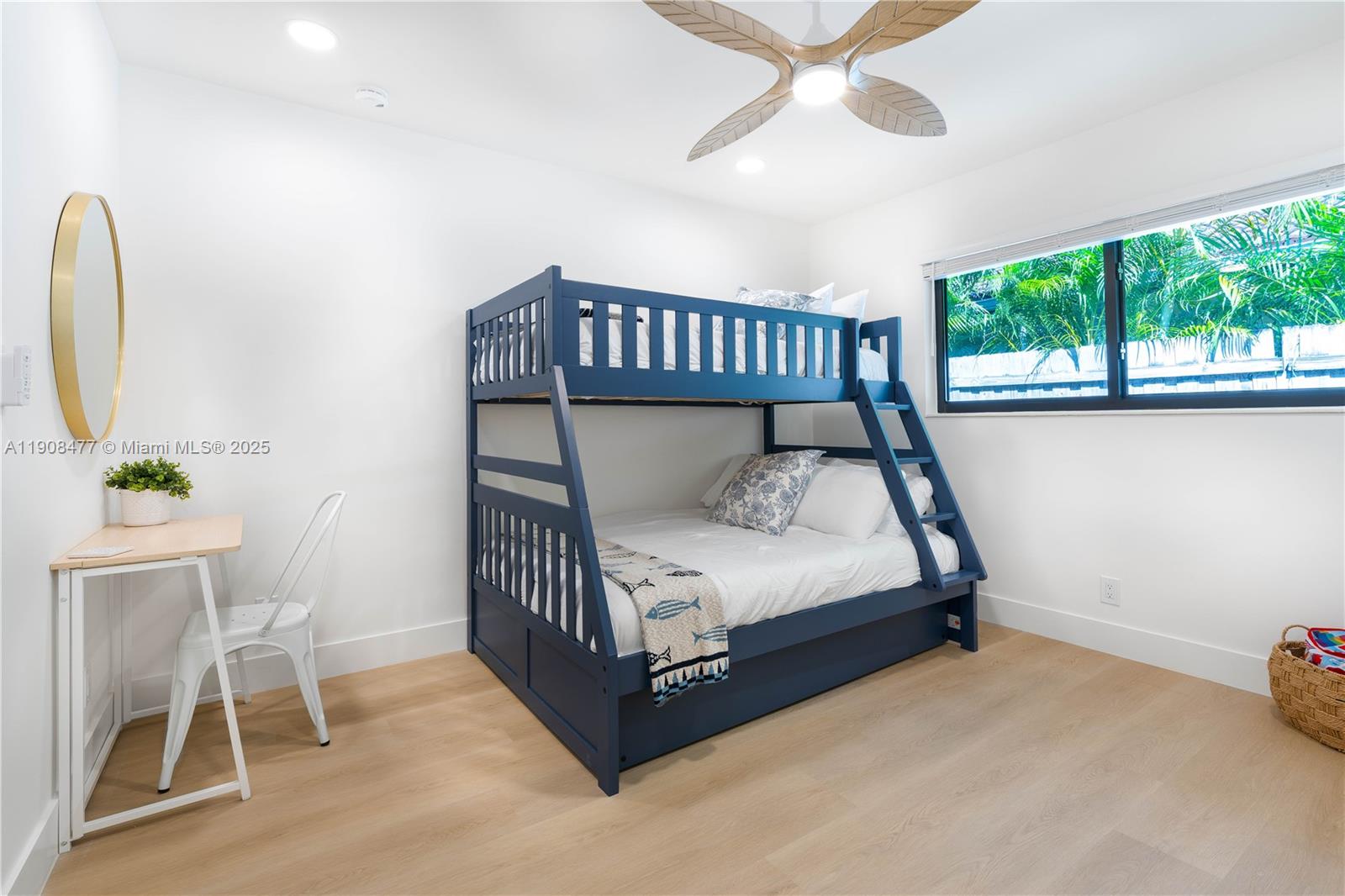 POMPANO BEACH PARK - Residential Lease