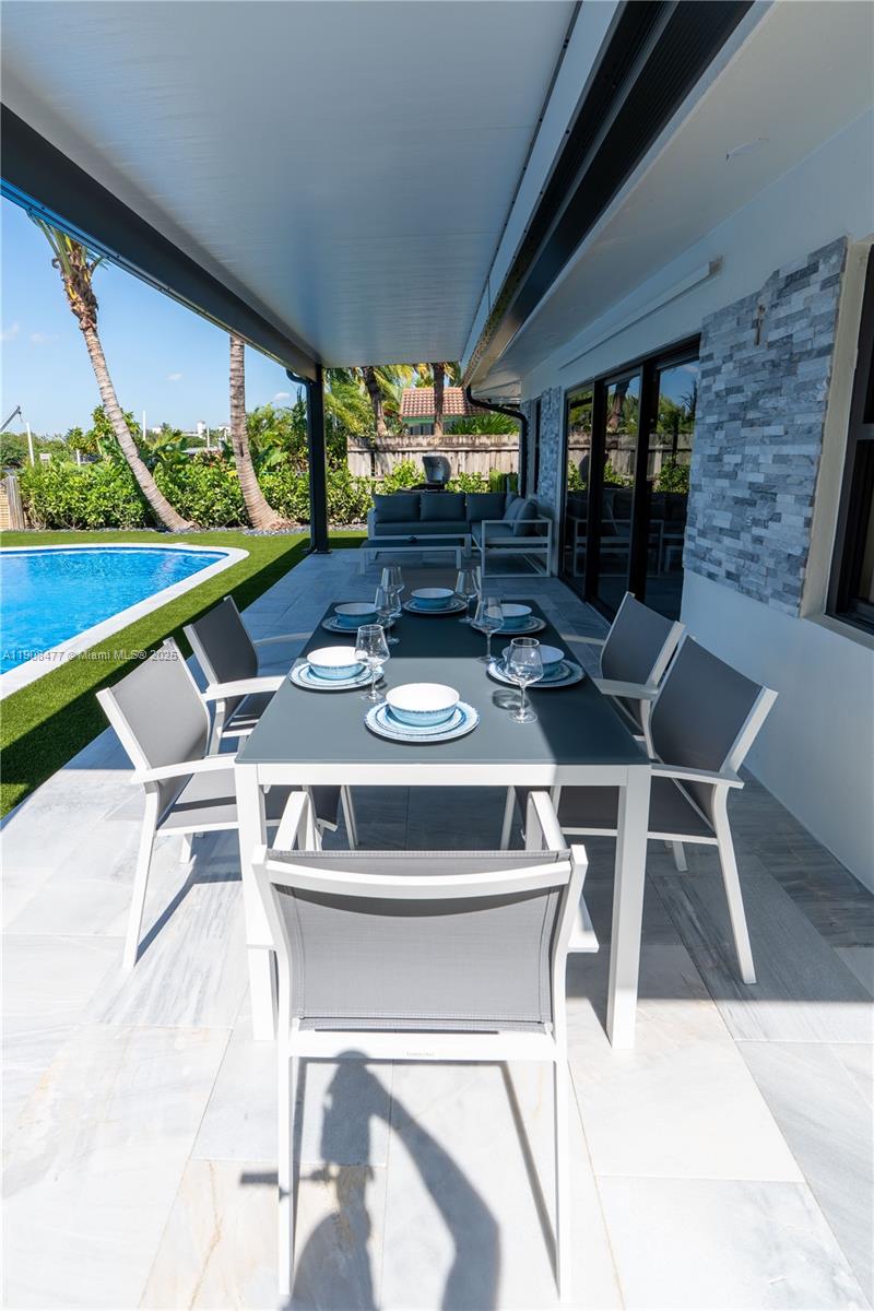 POMPANO BEACH PARK - Residential Lease