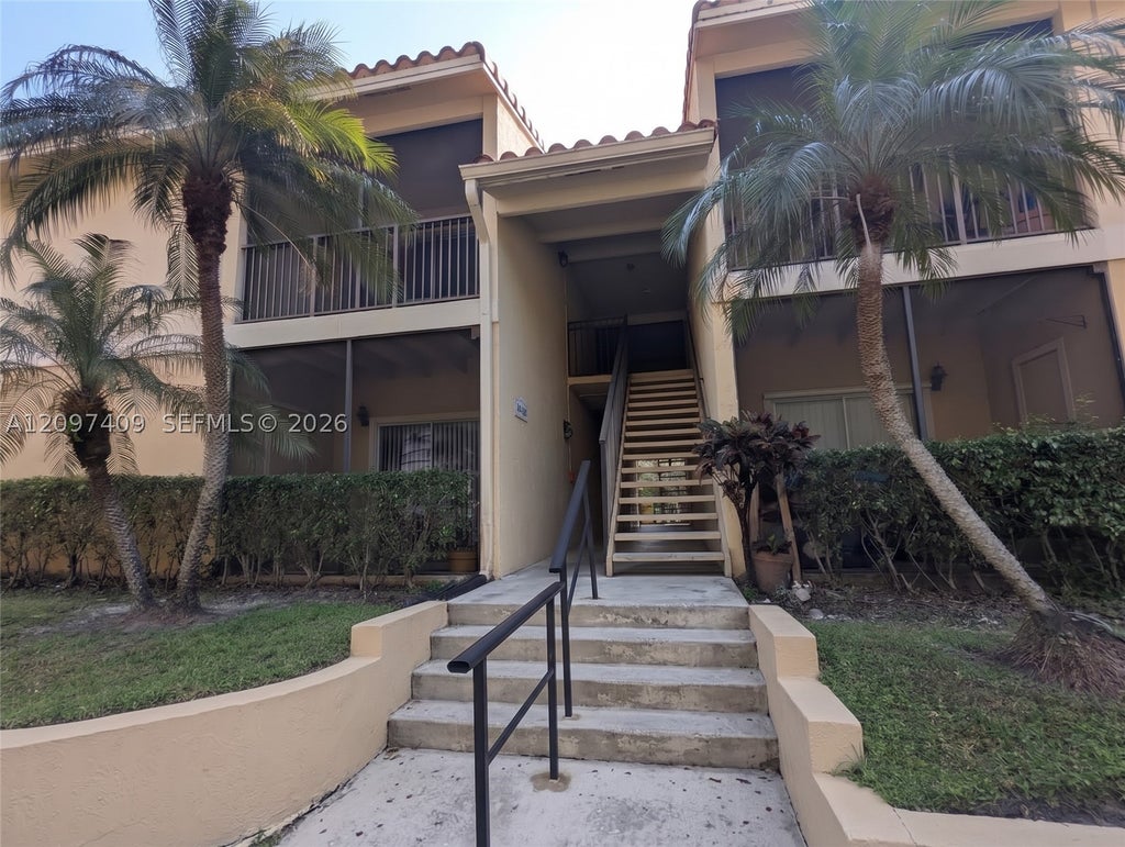 Photo of 1265 SW 46th Ave #2202, Pompano Beach, FL 33069 (MLS # A12097409)