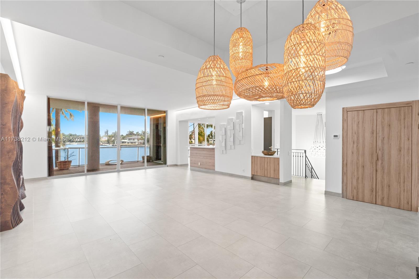 Rental Property at 3801 Ne 207th St Th6, Aventura, Miami-Dade County, Florida - Bedrooms: 4 
Bathrooms: 3  - $8,900 MO.