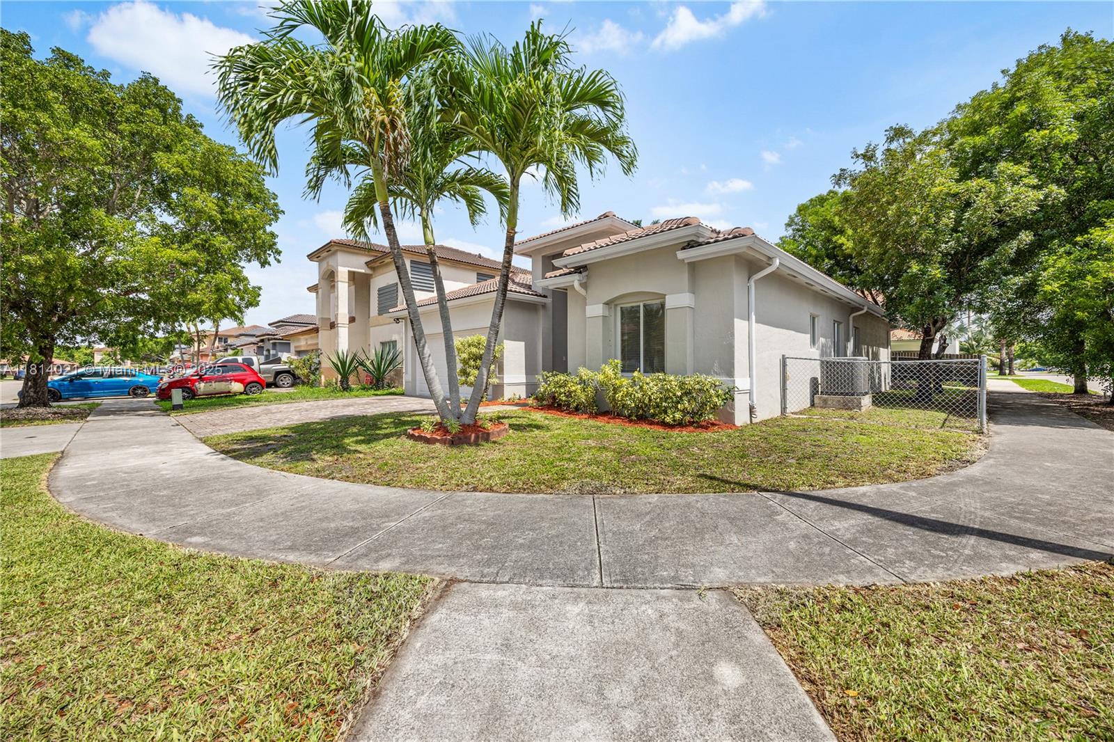Property for Sale at 13365 Sw 282nd St, Homestead, Miami-Dade County, Florida - Bedrooms: 3 
Bathrooms: 2  - $550,000