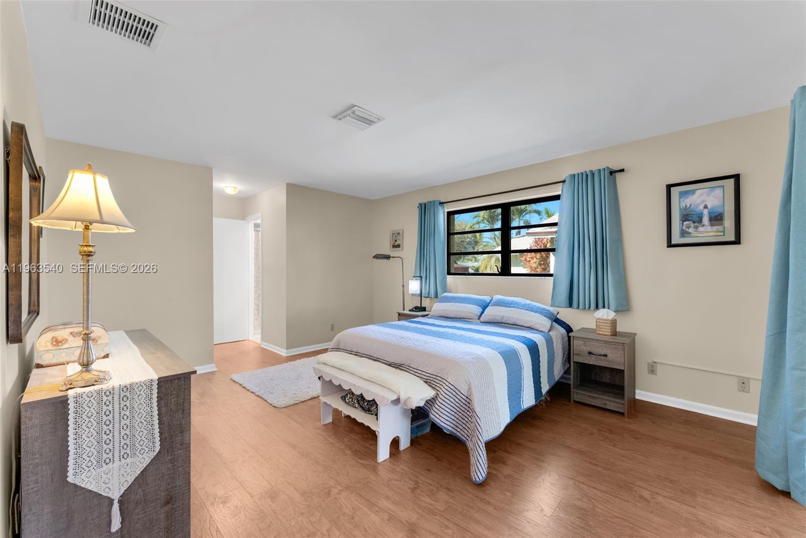 HILLSBORO PINES SEC - Residential