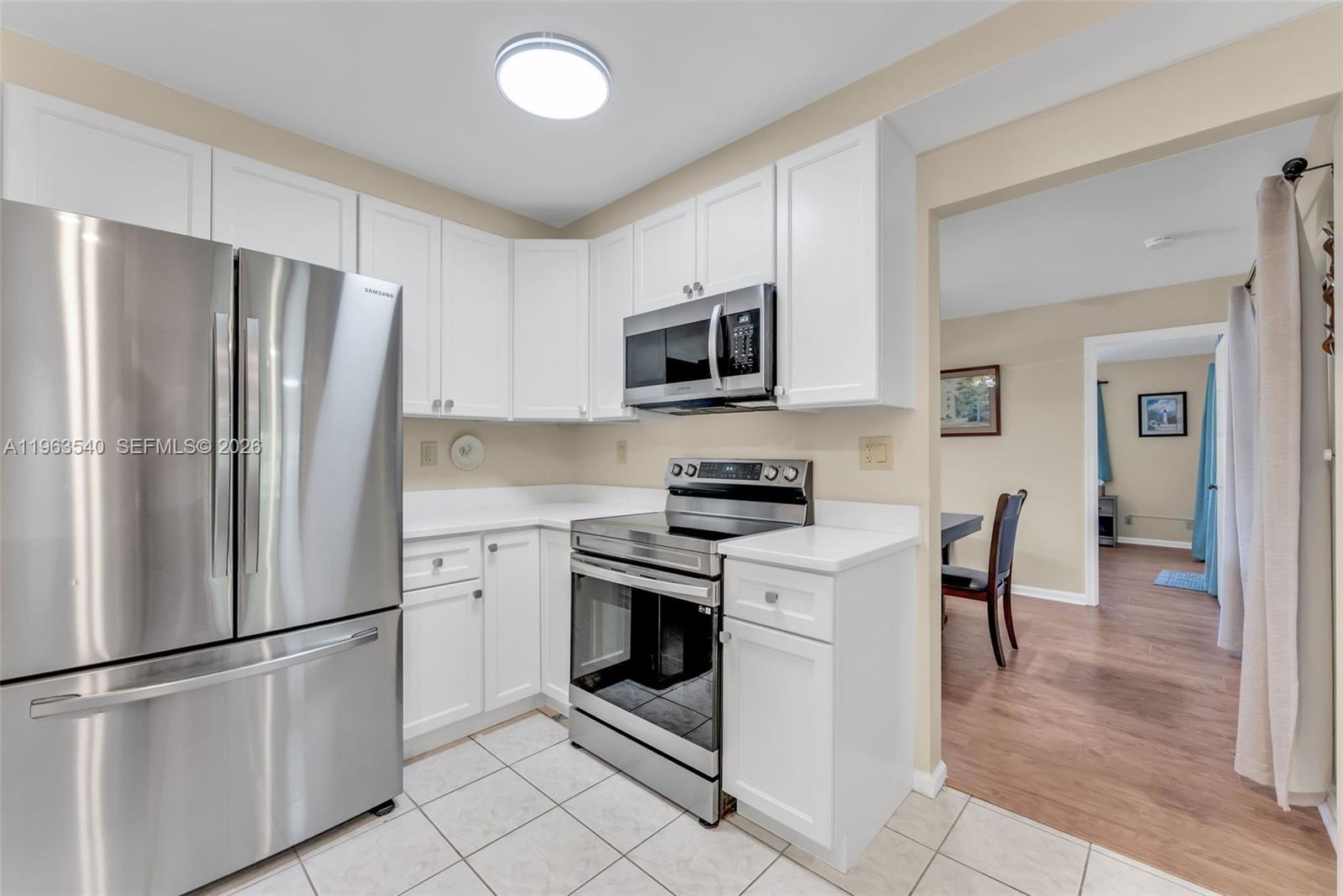 HILLSBORO PINES SEC - Residential