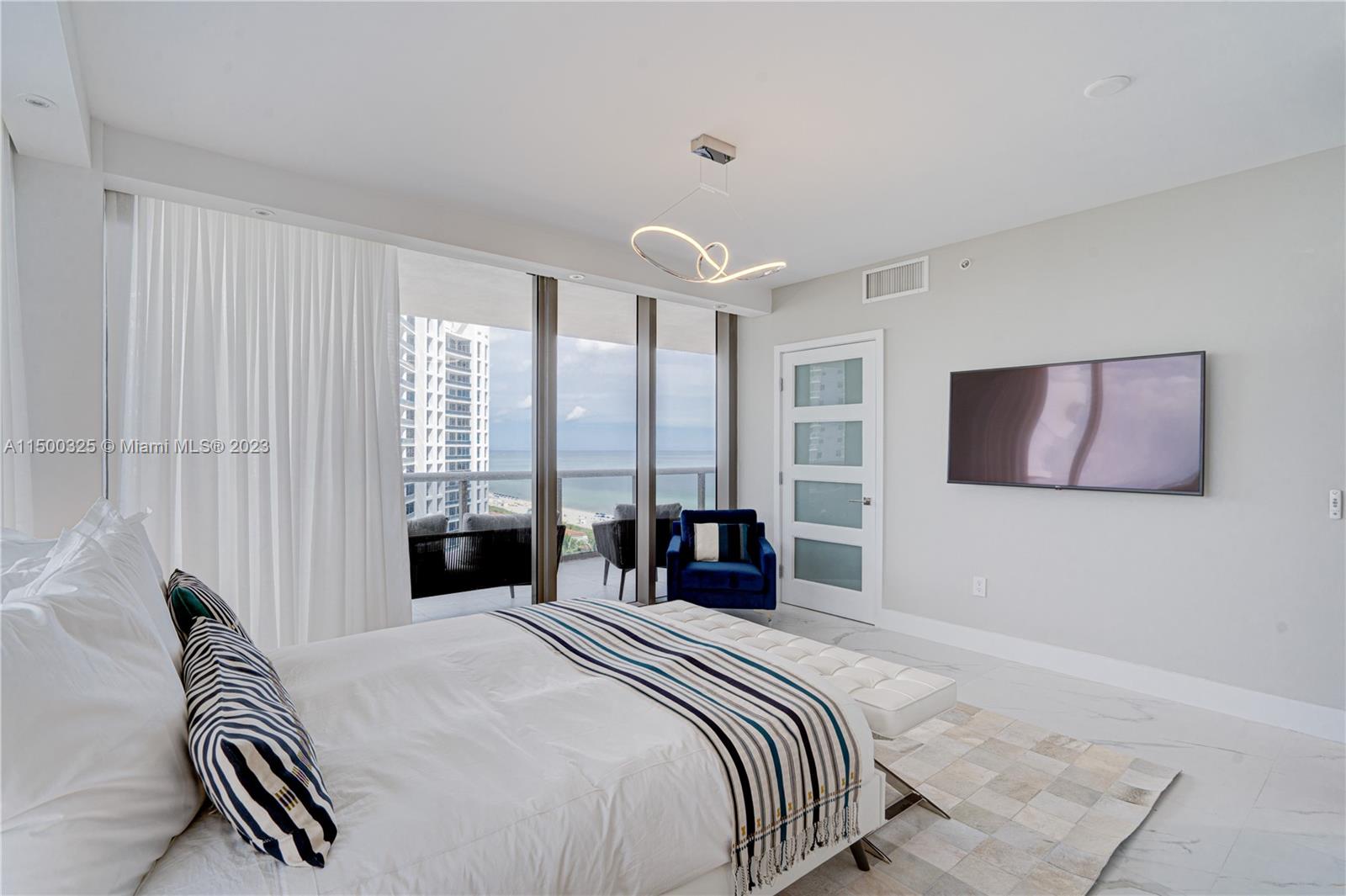 MEI CONDO - Residential