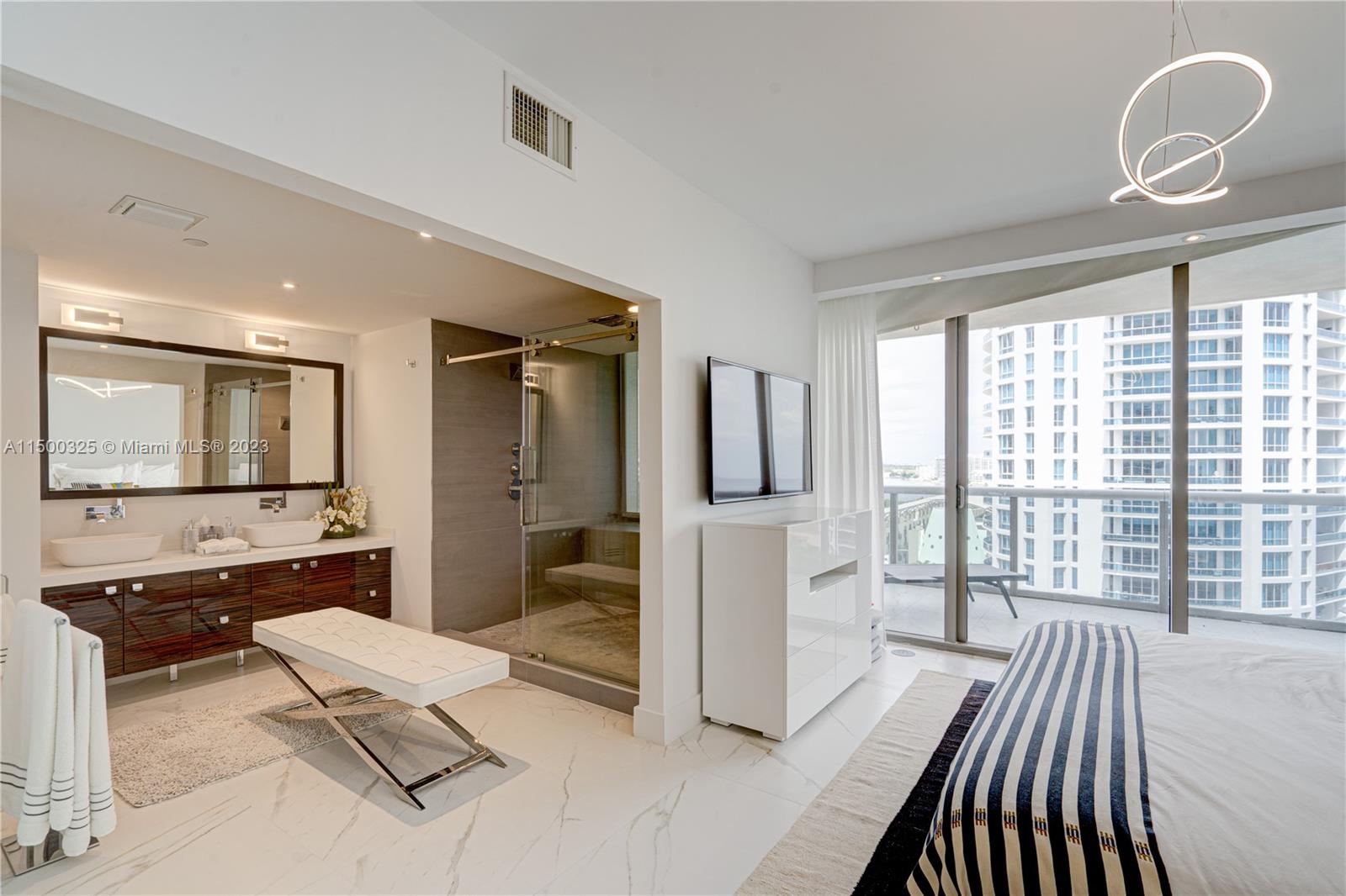 MEI CONDO - Residential