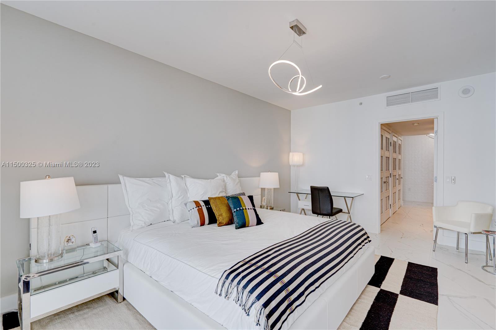 MEI CONDO - Residential