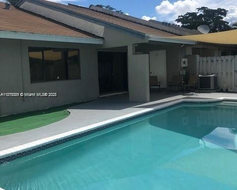 Rental Property at 2972 Nw 67th Ct 2972, Fort Lauderdale, Broward County, Florida - Bedrooms: 3 
Bathrooms: 2  - $3,000 MO.