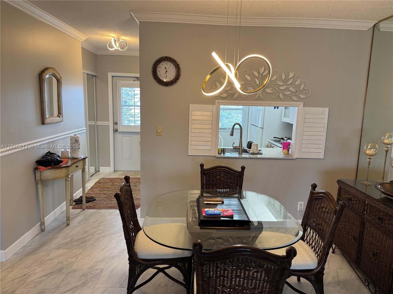Property for Sale at 3505 Nw 48th Ave 605, Lauderdale Lakes, Broward County, Florida - Bedrooms: 2 
Bathrooms: 2  - $169,900