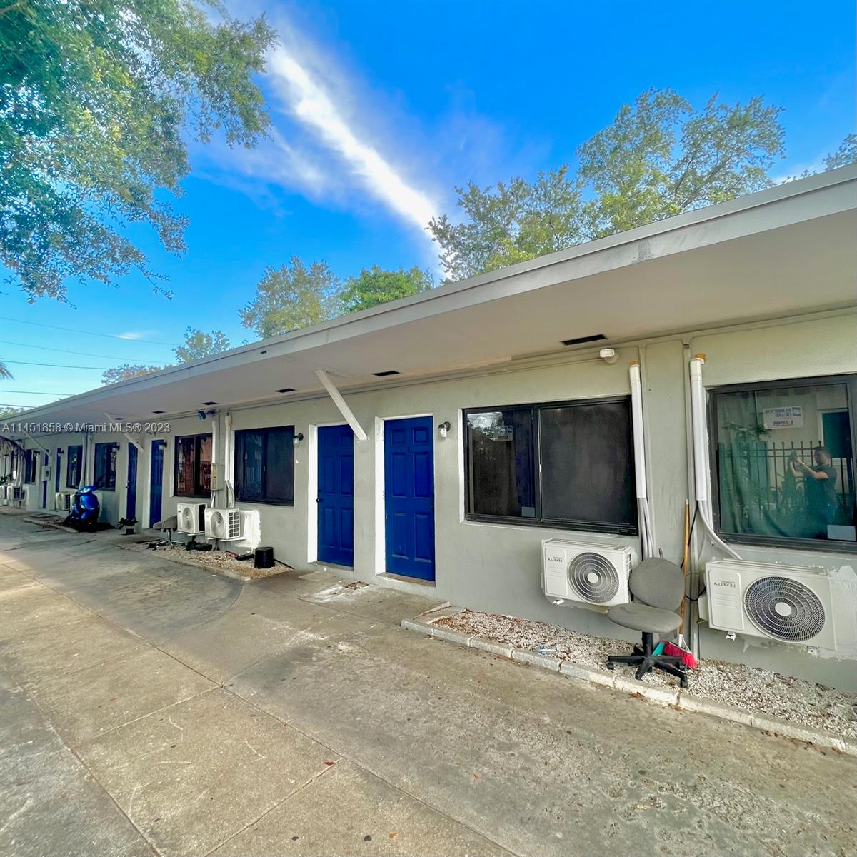 BRAND NEW FULLY REMODELED INTERIOR! Please TEXT the listing agent for showing instructions. 1-bedroom 1-bath apartment with full kitchen, living/dining, bathroom and bedroom with 2 closets. Just north of the Design District/midtown, and just West of the MiMo District. Available for immediate move-in. TEXT FOR MORE INFO!
