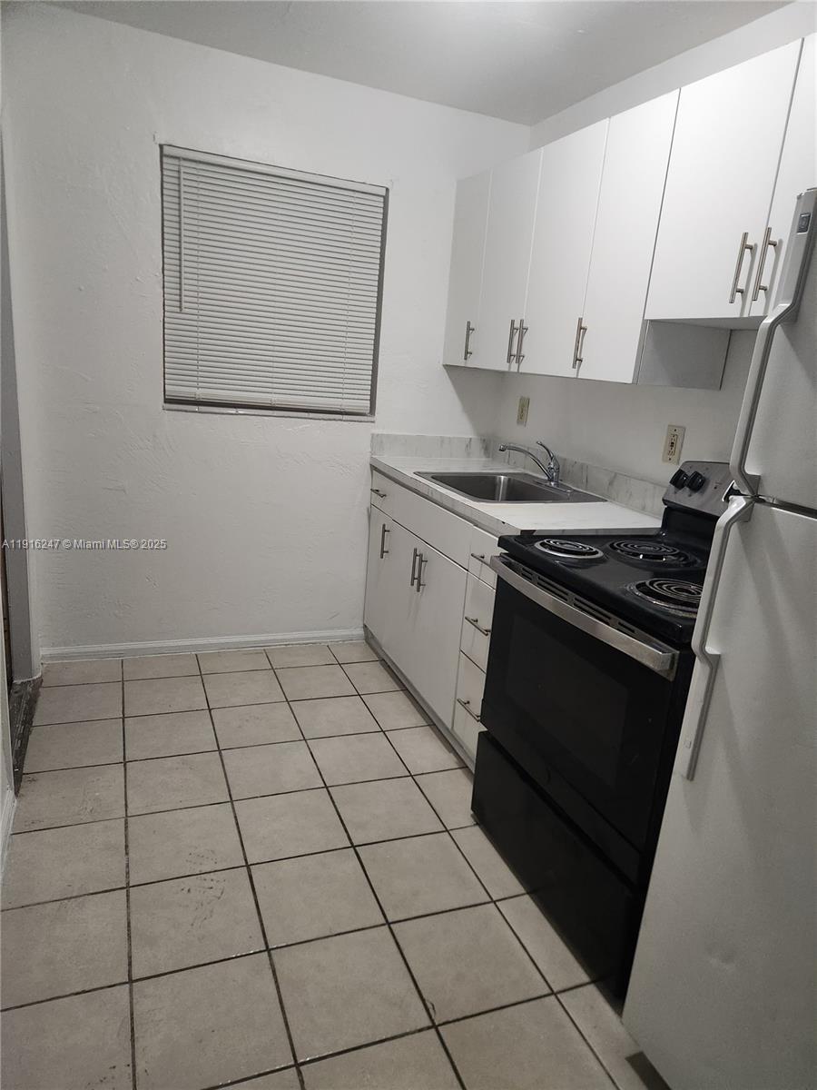 NORTH LAUDERDALE - Residential Lease