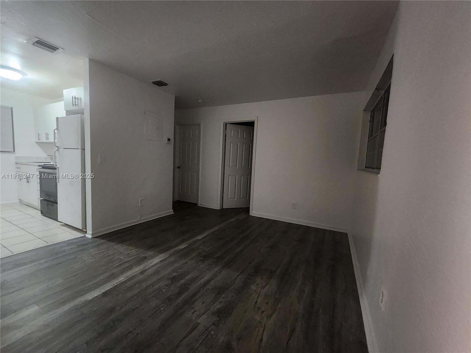 NORTH LAUDERDALE - Residential Lease