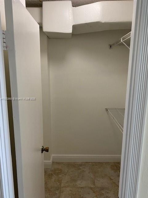 MONTECARLO CONDO - Residential