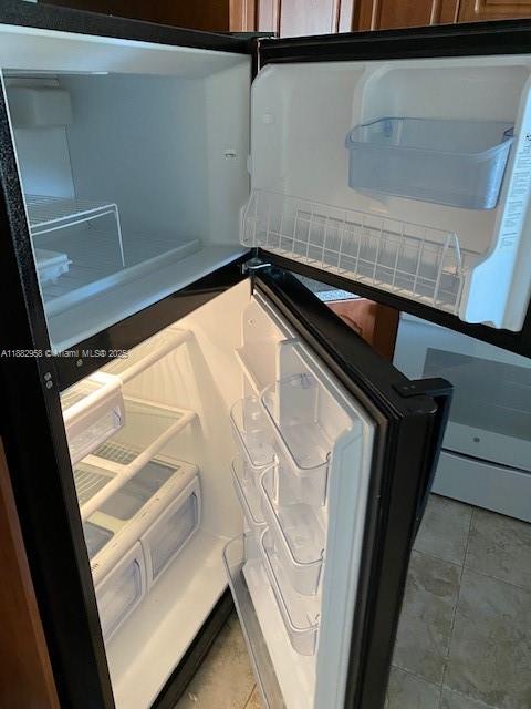 MONTECARLO CONDO - Residential