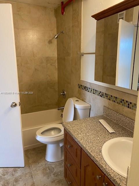 MONTECARLO CONDO - Residential