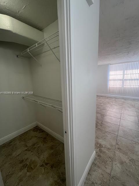 MONTECARLO CONDO - Residential