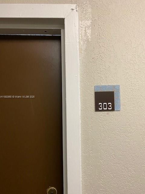 494 NW 165th St Rd C-303 Miami FL 33169