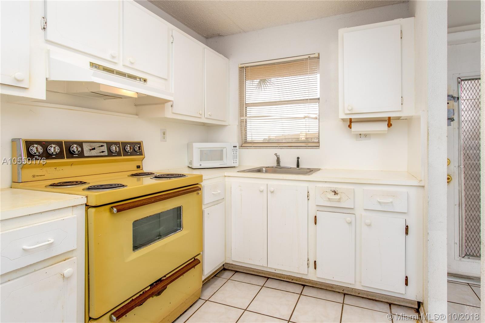 SUNRISE LAKES 45 CONDO - Residential