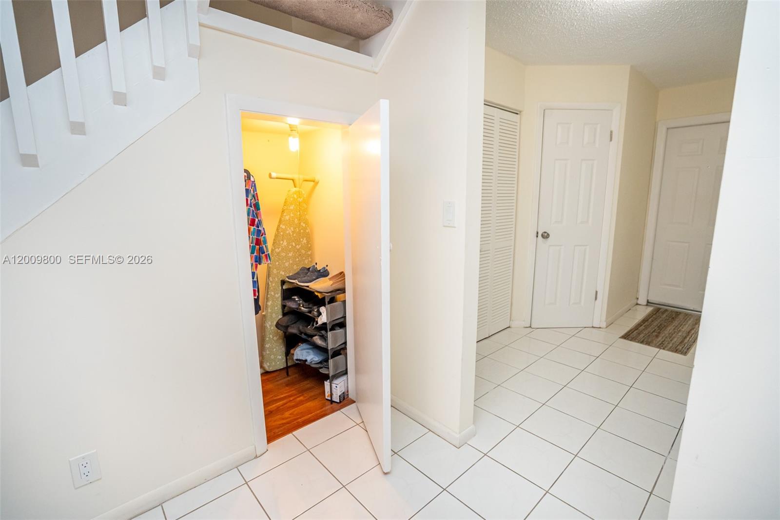 SPRINGDALE LAKE D CONDO - Residential