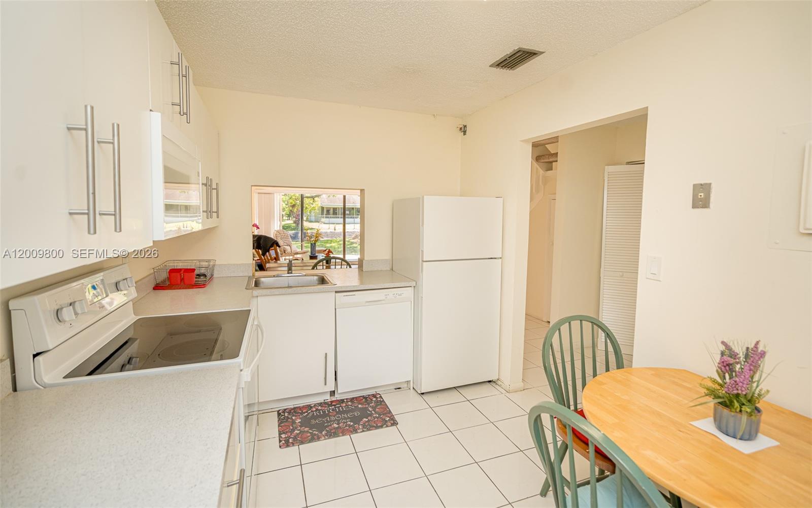SPRINGDALE LAKE D CONDO - Residential