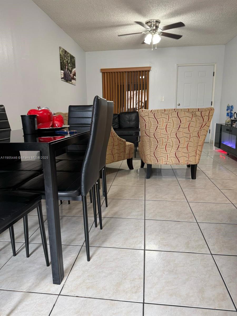 VILLA VERANDA CONDO - Residential