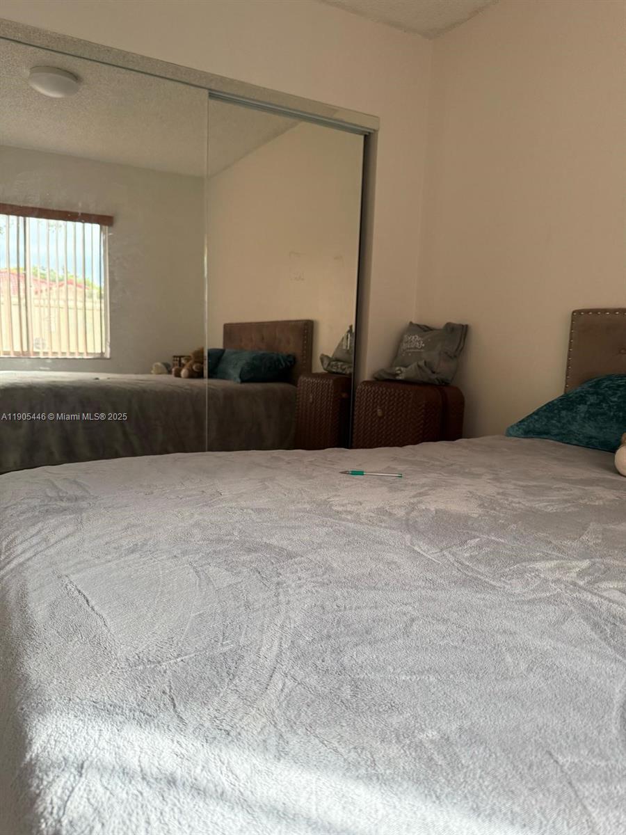 VILLA VERANDA CONDO - Residential