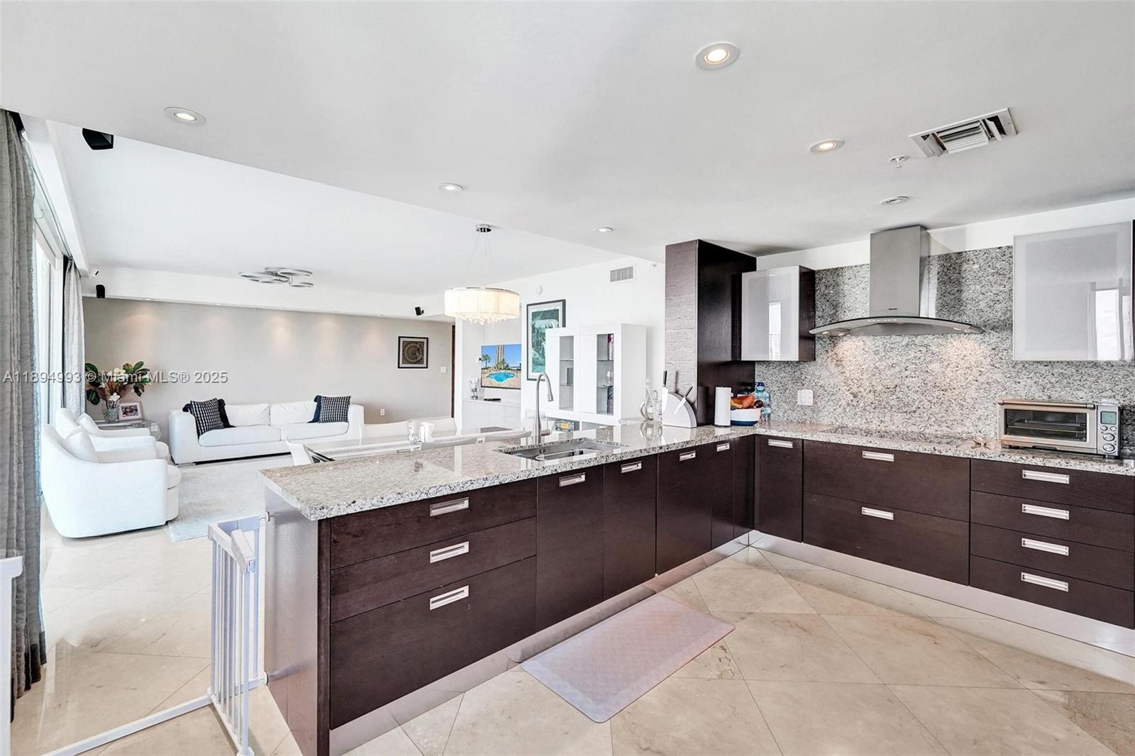 THE PARC AT TURNBERRY ISL - Residential