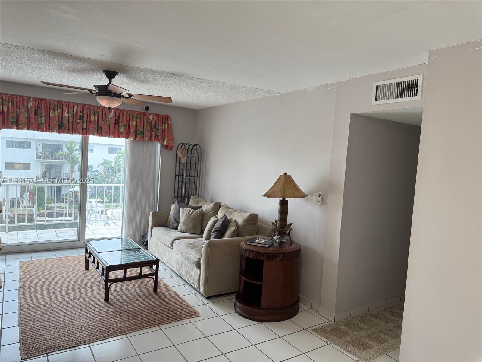 RIVIERA ISLES CONDO - Residential Lease