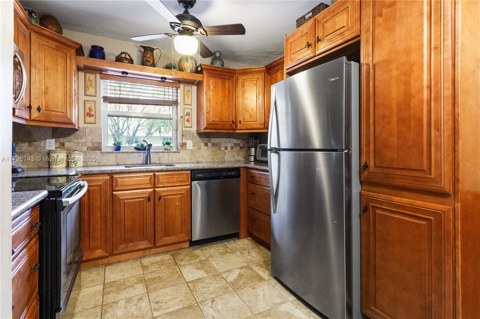 Property for Sale at 1425 Arthur St 205A, Hollywood, Broward County, Florida - Bedrooms: 2 
Bathrooms: 2  - $180,000