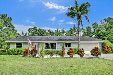 A home in Loxahatchee