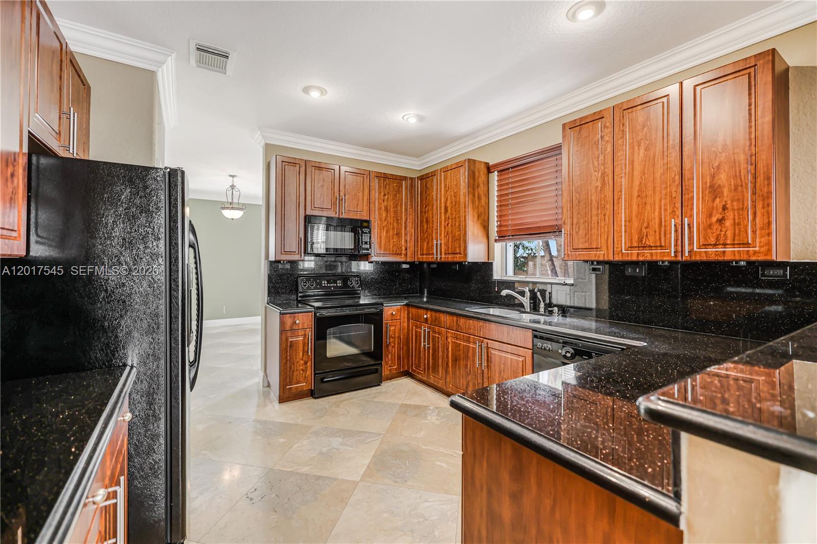 CENTURY BREEZE EAST - Residential