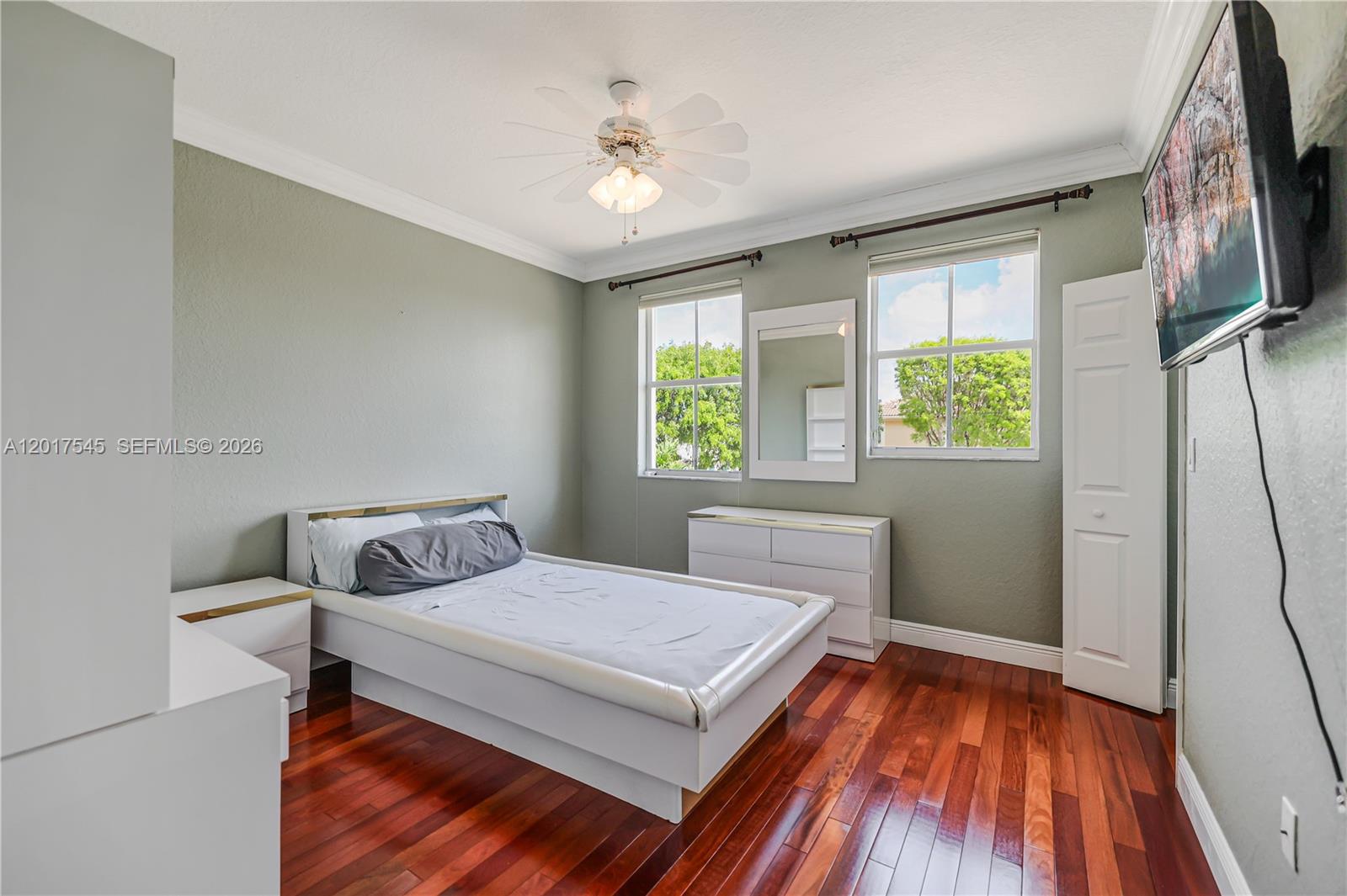 CENTURY BREEZE EAST - Residential