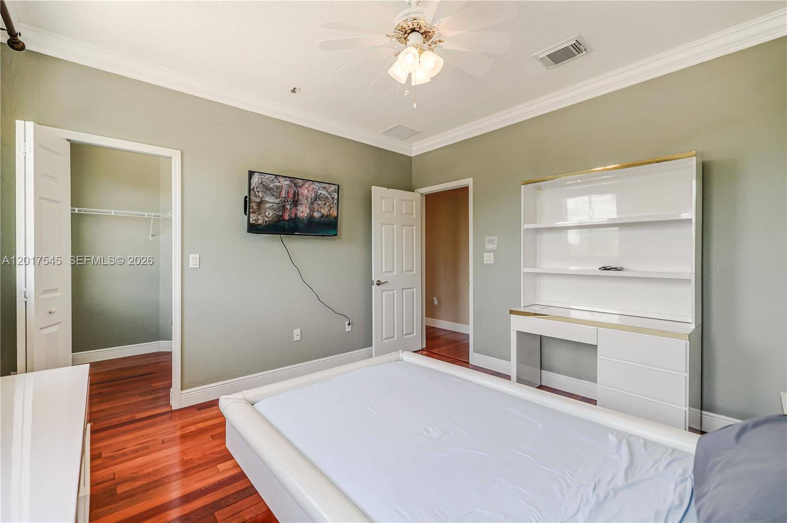 CENTURY BREEZE EAST - Residential
