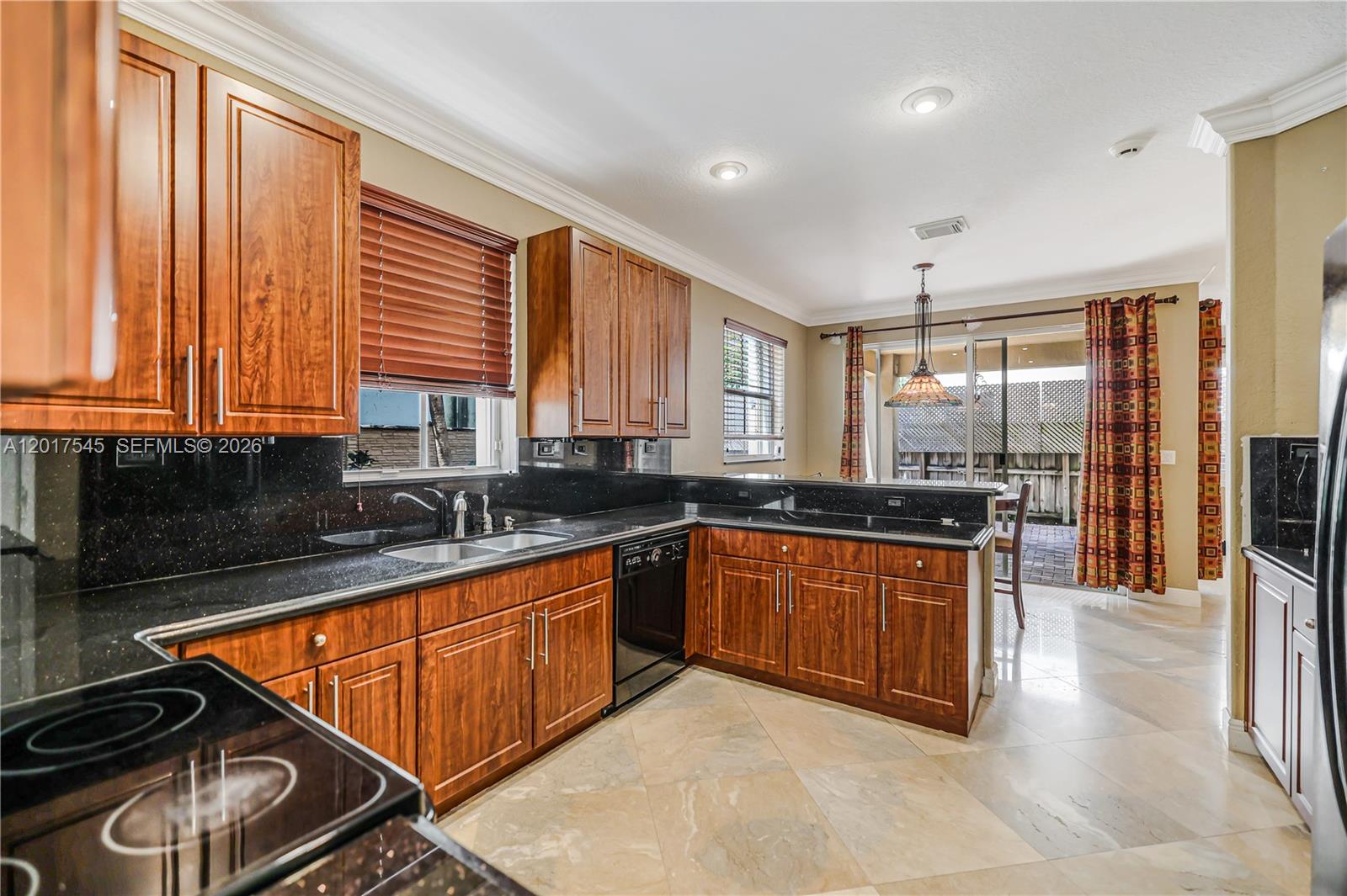 CENTURY BREEZE EAST - Residential