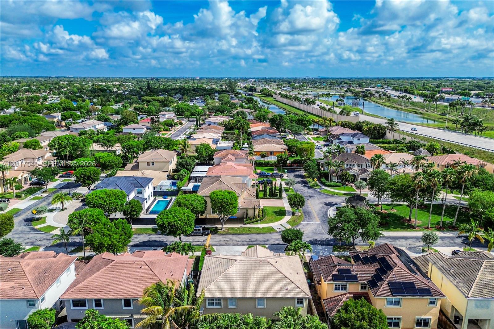 CENTURY BREEZE EAST - Residential