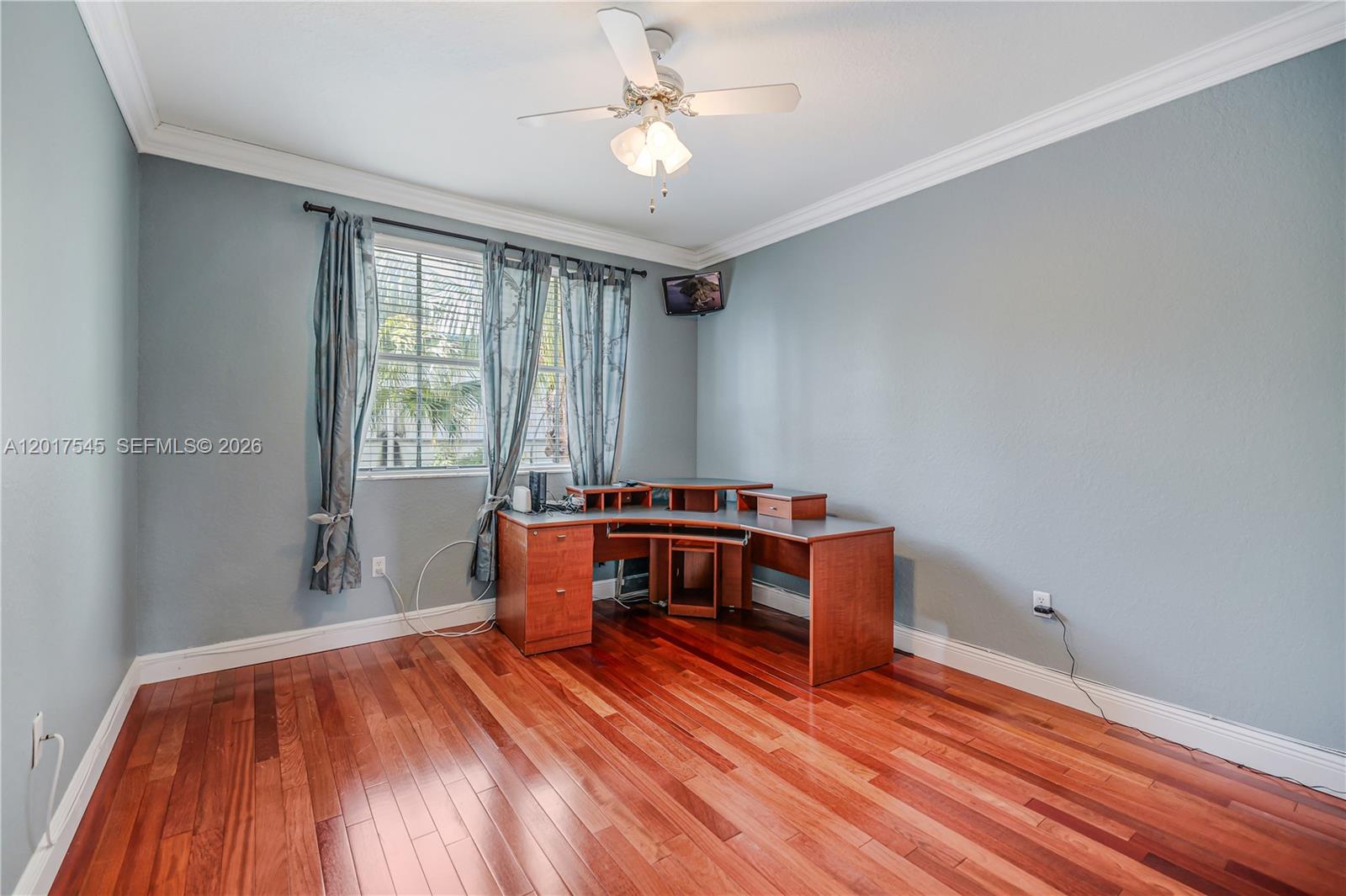 CENTURY BREEZE EAST - Residential