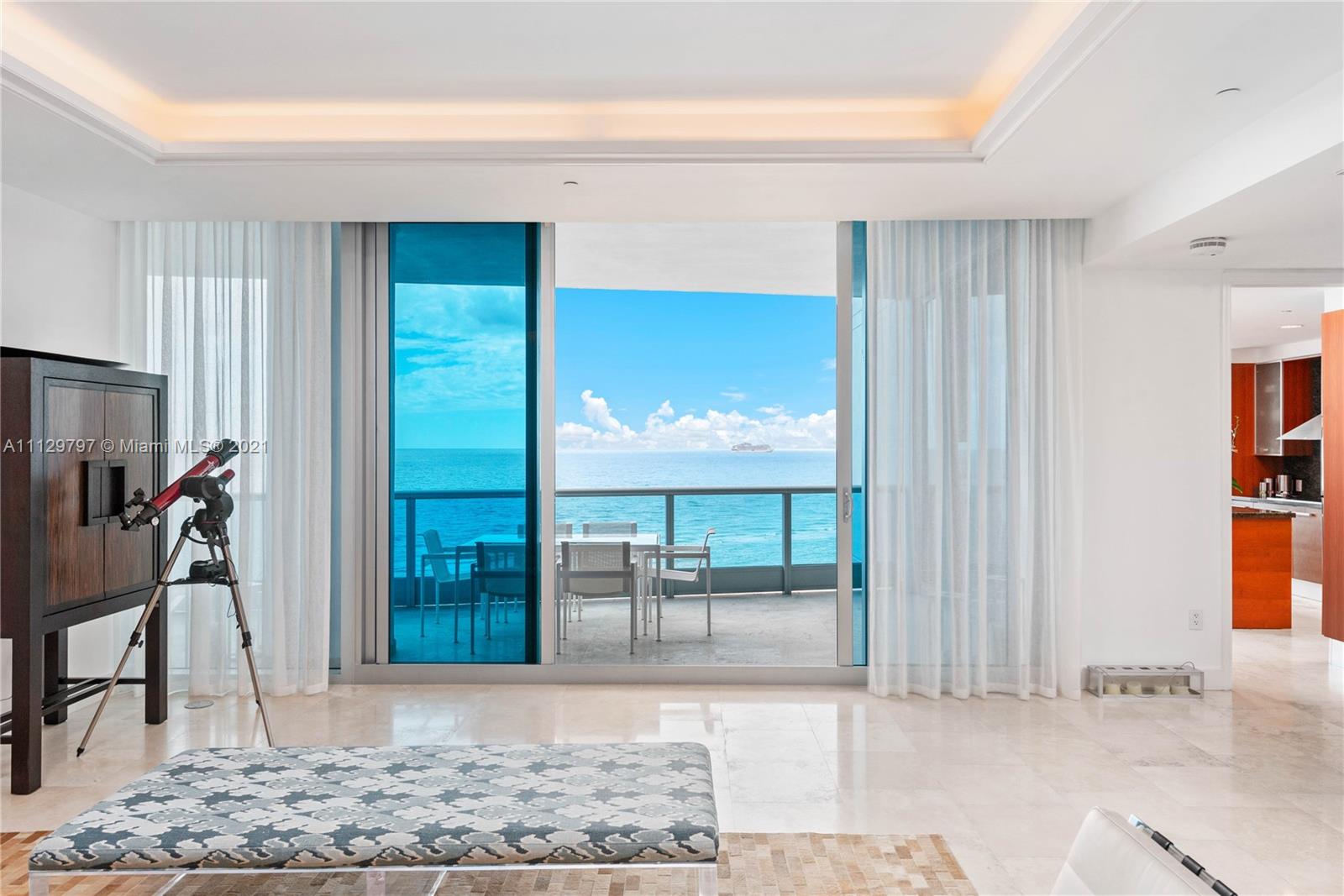 THE RESIDENCES AT THE BAT - Residential