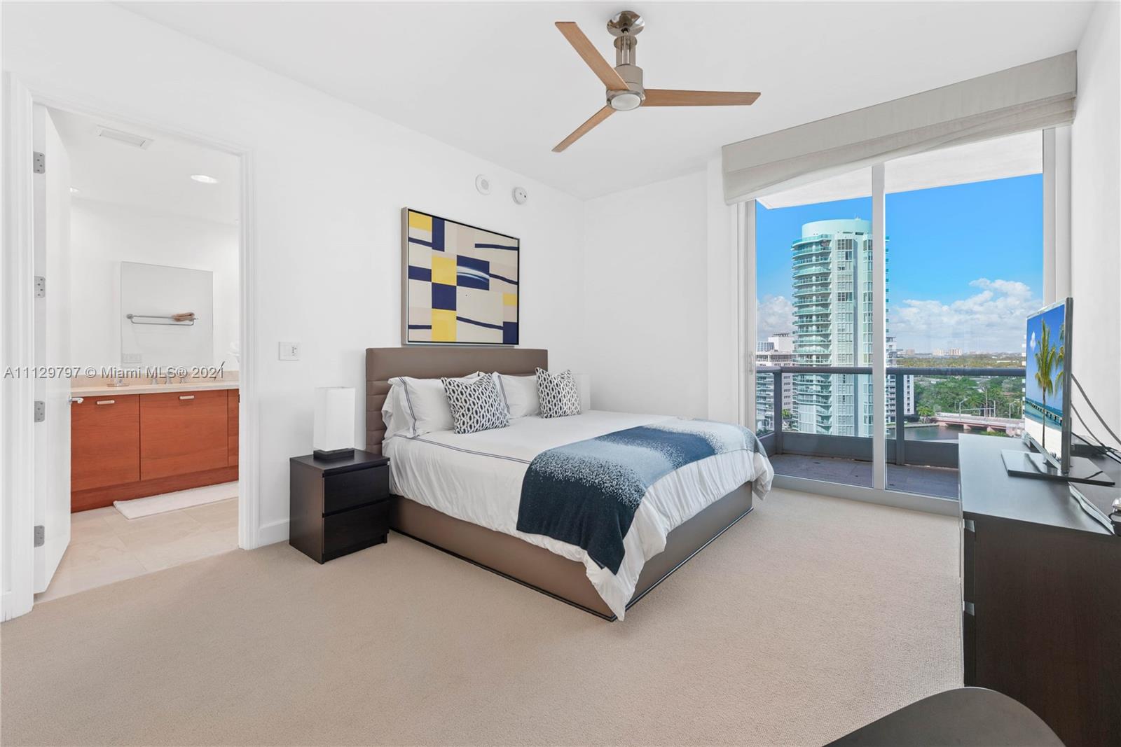 THE RESIDENCES AT THE BAT - Residential