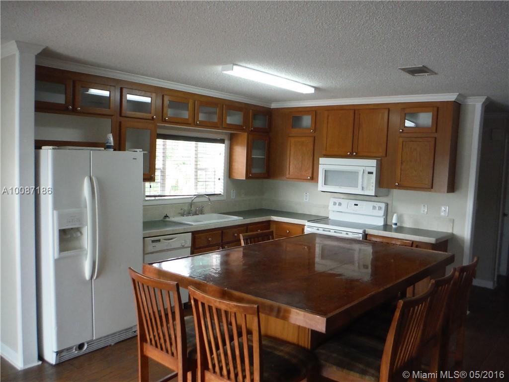 Gateway Estates Park Cond - Residential