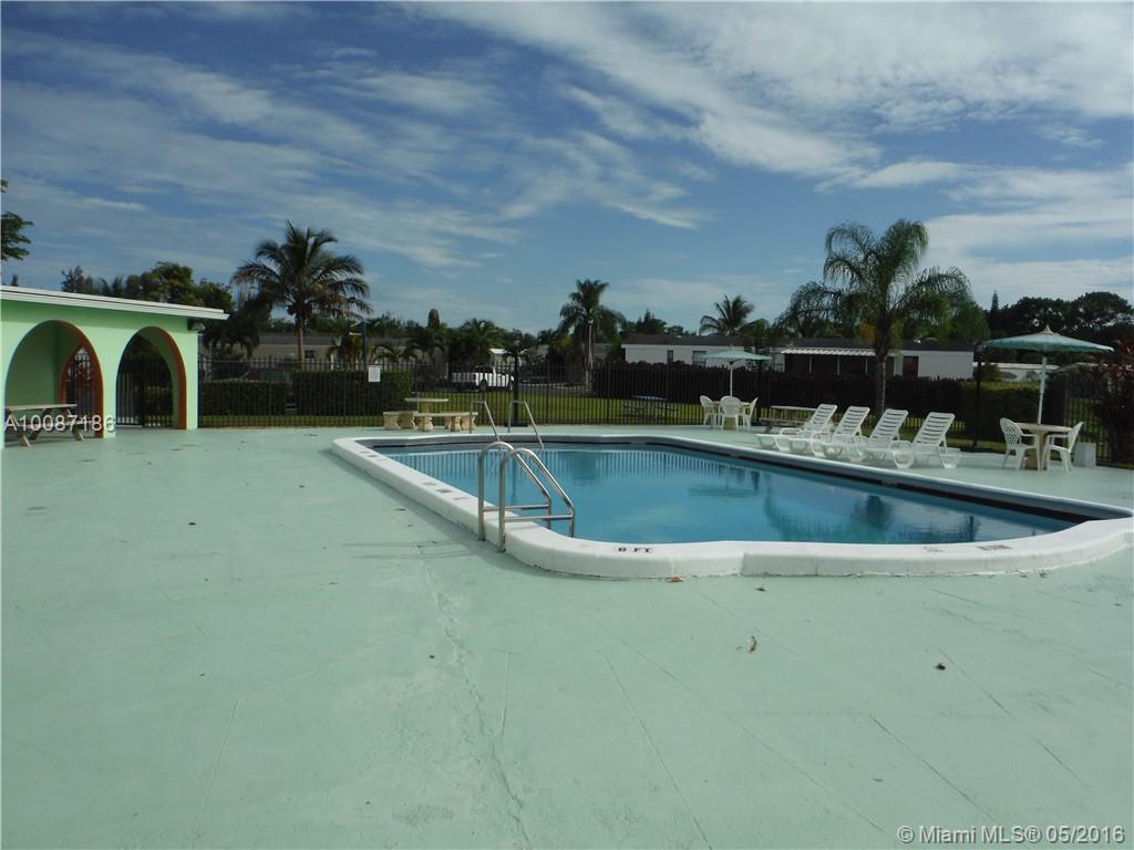 Gateway Estates Park Cond - Residential