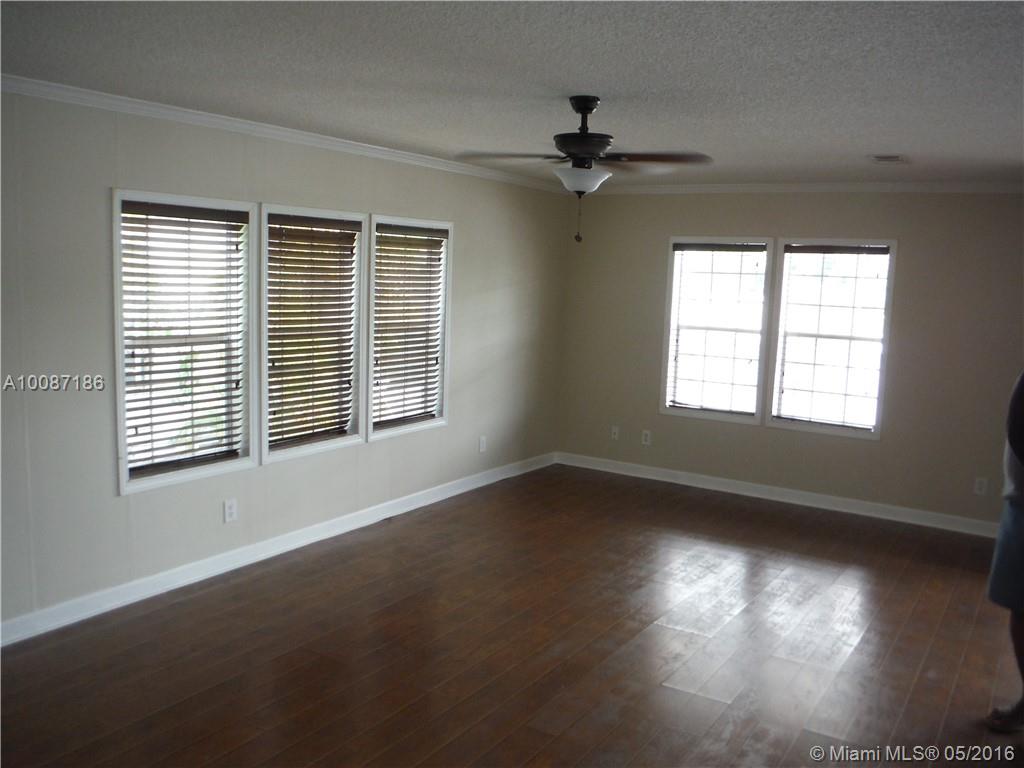 Gateway Estates Park Cond - Residential